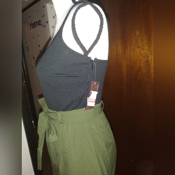 Black Top/Army Green Pants Onepiece🪖🖤 - Picture 2 of 8